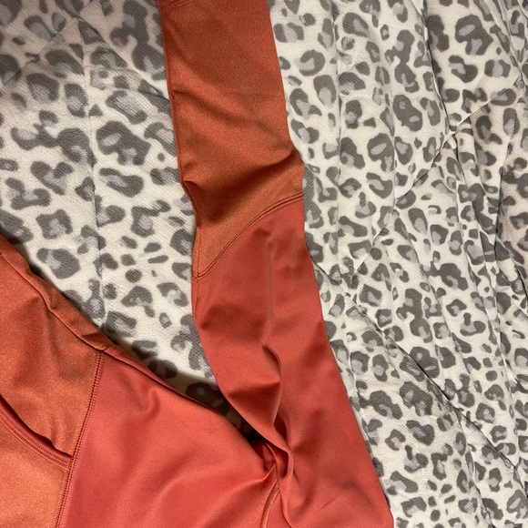 The north face zip up - Picture 11 of 11